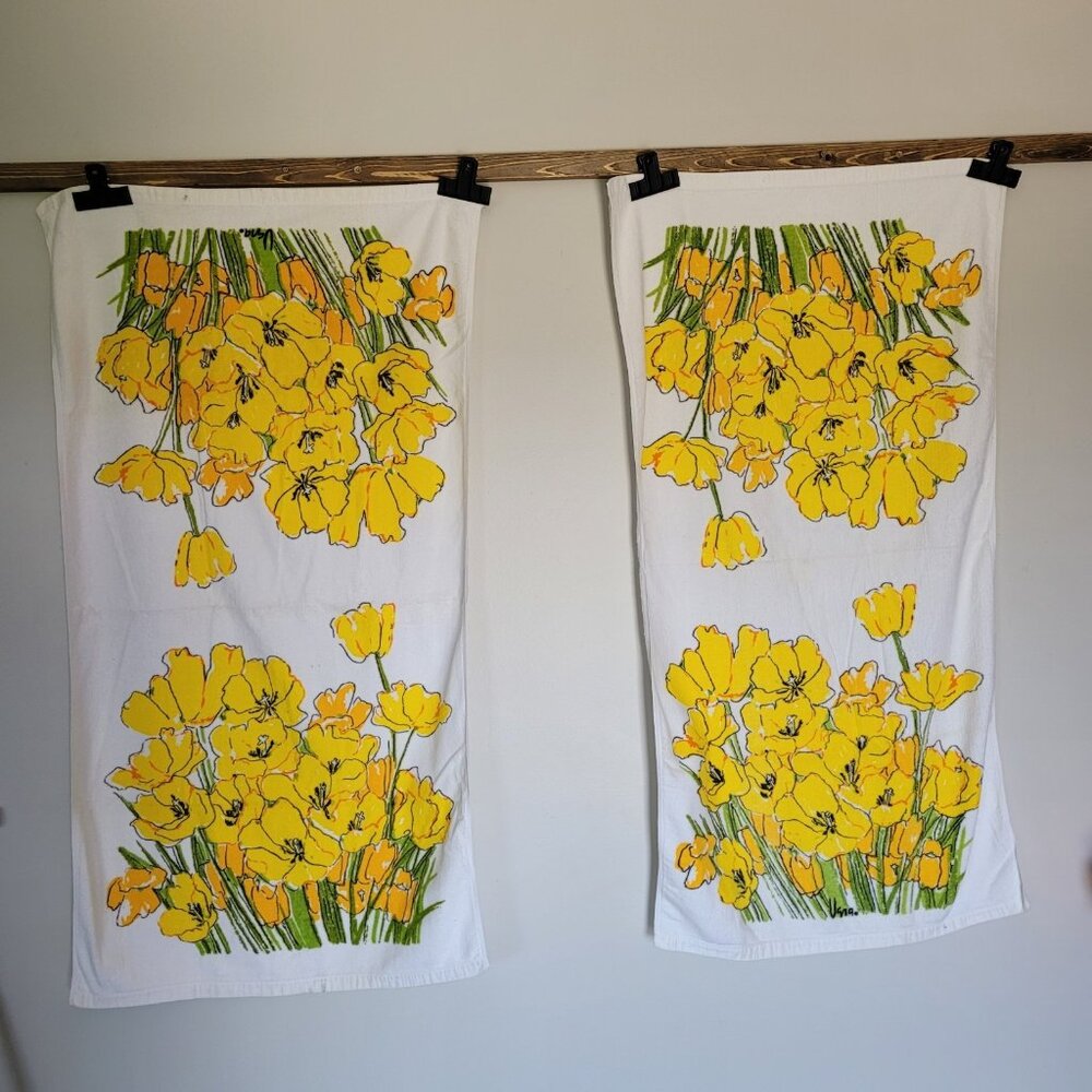Vintage Vera Neumann Bath Towels - Peony (2) Yellow Floral Cotton U.S.A.